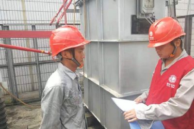110千伏方家?guī)X變電站開展電容器支柱瓷瓶斷裂更換工作，及時(shí)消除設(shè)備缺陷，