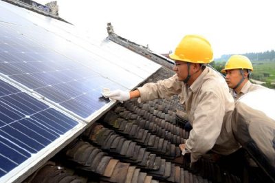檢查客戶光伏發電裝置，積極推動分布式電源安全健康發展