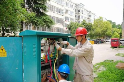 泗洪縣穎都家園小區19號樓低壓電纜分線箱損壞