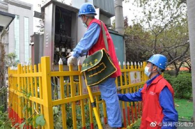 高考保電責任大，供電員工忙排查