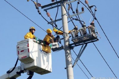 10千伏鄧王線19號桿1號開關PT引線斷線故障進行帶電消缺