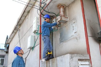 扶貧助農??服務烤煙季用電