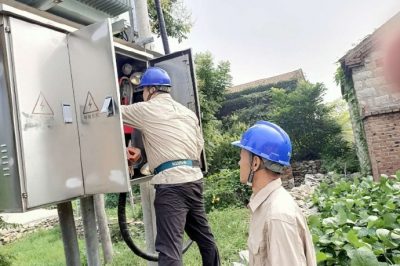 到西相村4號變，西相3號變進行設備運行隱患排查預控