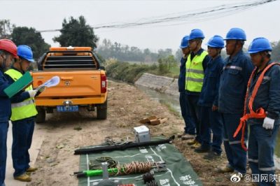 加快秋檢消缺，為電網設備過冬“強身健骨”