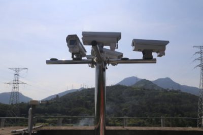 國內首次完整記錄到風電機組遭遇雷擊的快電場波形及圖像
